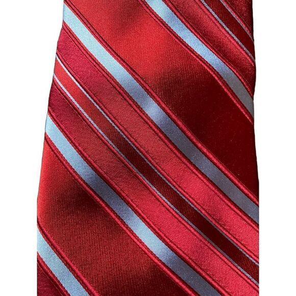 Daniel Cremieux red silk tie - Picture 6 of 6
